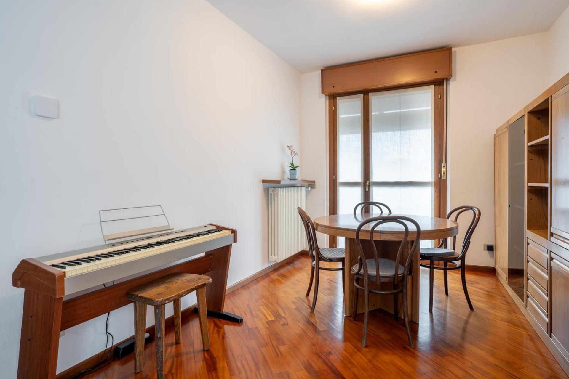 Spacious Bright Apartment Near City Center And Como Lake With Air Conditioning Lecco Kültér fotó