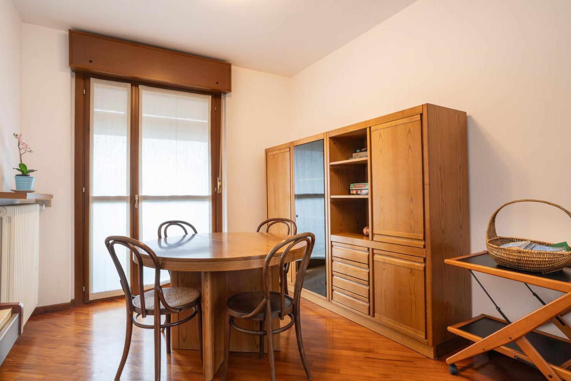 Spacious Bright Apartment Near City Center And Como Lake With Air Conditioning Lecco Kültér fotó